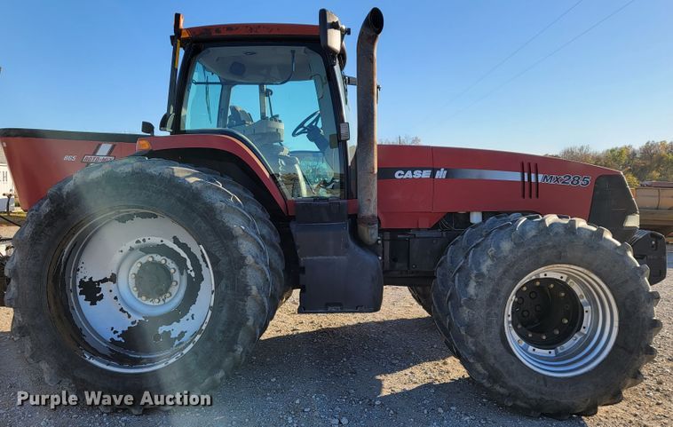 image for item IX9583 2004 Case IH MX285  MFWD tractor