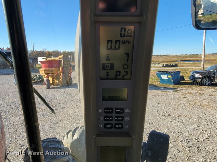 image for item IX9583 2004 Case IH MX285  MFWD tractor