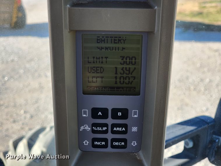 image for item IX9583 2004 Case IH MX285  MFWD tractor