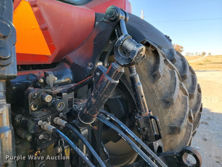 image for item IX9583 2004 Case IH MX285  MFWD tractor