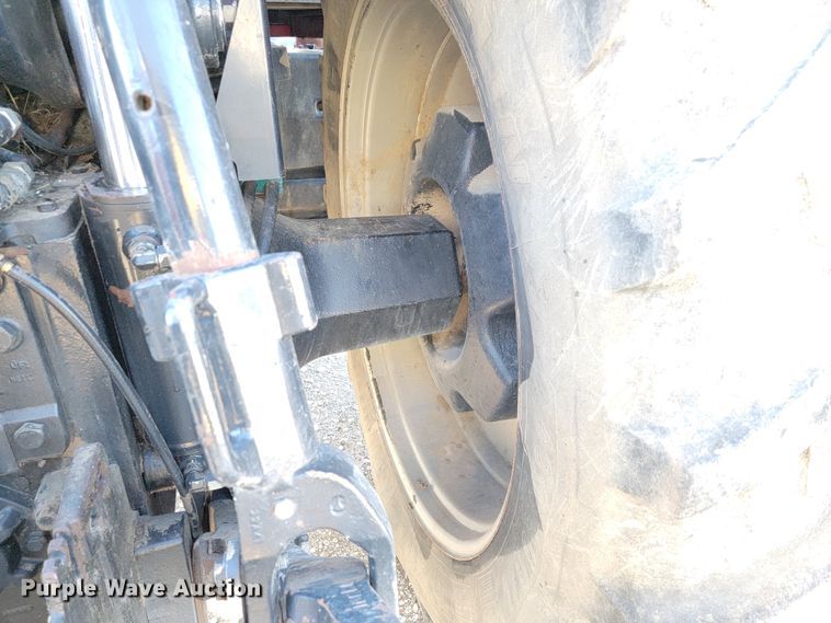 image for item IX9583 2004 Case IH MX285  MFWD tractor