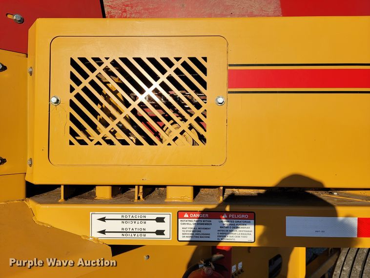 image for item IX9584 HayBuster H1130  tub grinder