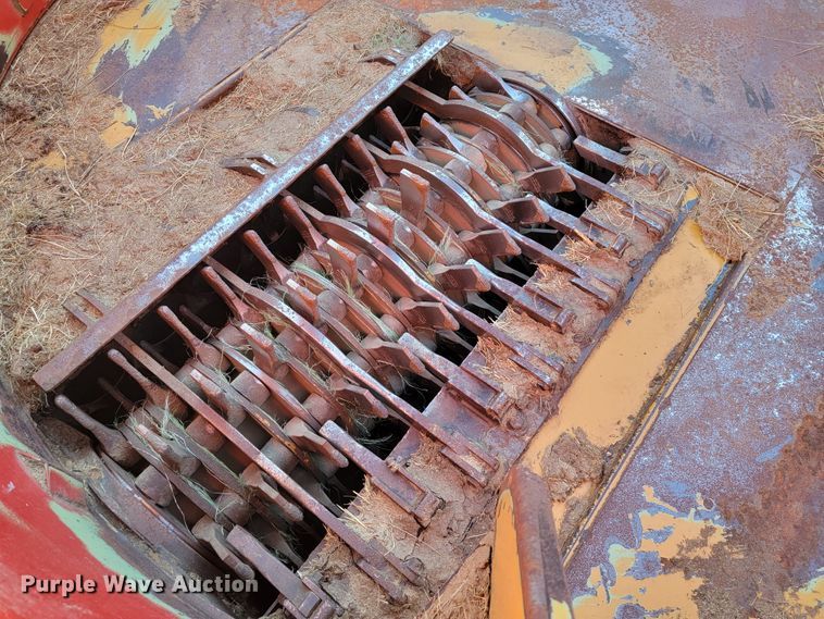 image for item IX9584 HayBuster H1130  tub grinder