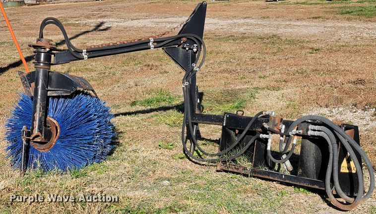 image for item IX9588 Skid steer broom