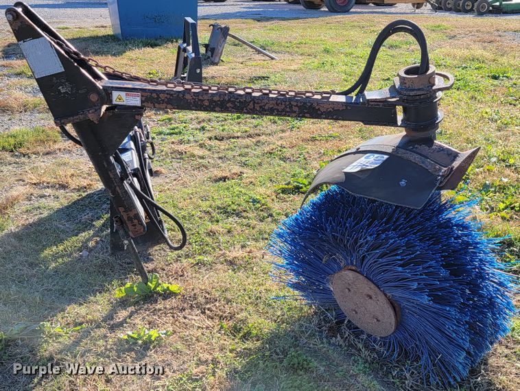 image for item IX9588 Skid steer broom