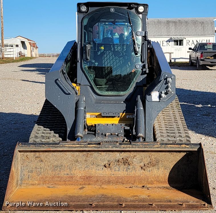 image for item IX9590 2019 John Deere 333G  tracked skid steer loader