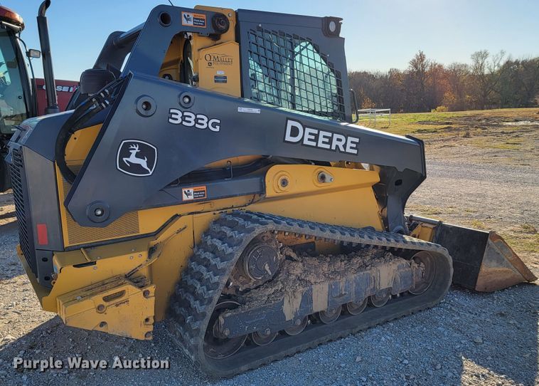 image for item IX9590 2019 John Deere 333G  tracked skid steer loader