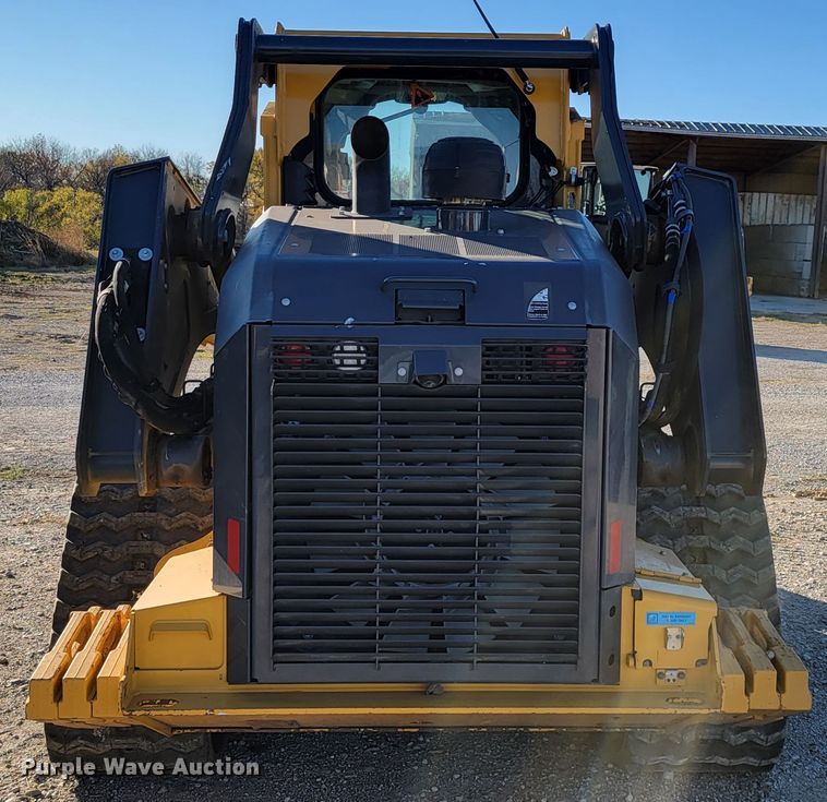 image for item IX9590 2019 John Deere 333G  tracked skid steer loader
