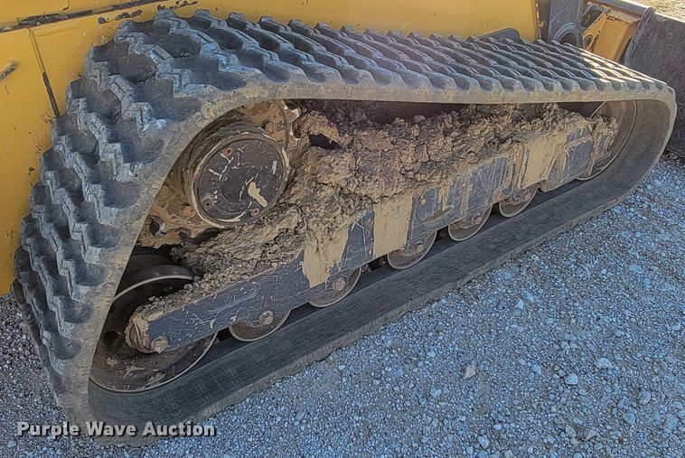 image for item IX9590 2019 John Deere 333G  tracked skid steer loader