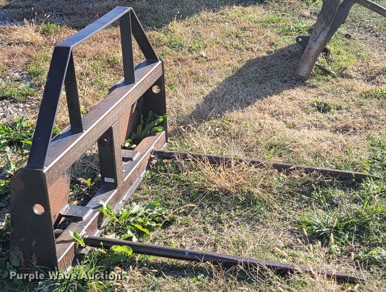 image for item IX9590 2019 John Deere 333G  tracked skid steer loader