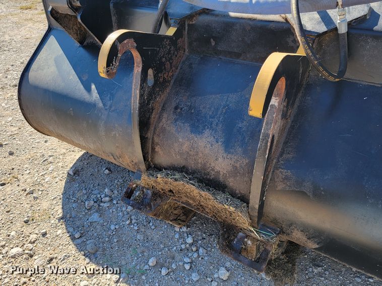 image for item IX9591 Grabtech  9'W grapple bucket