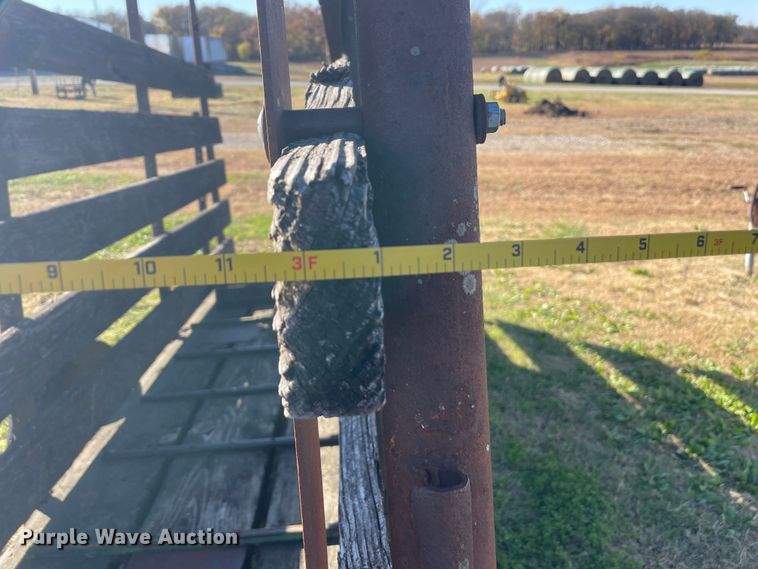 image for item IX9593 Livestock chute