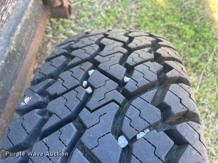 image for item IX9593 Livestock chute