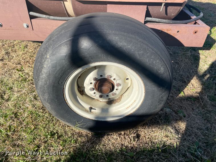 image for item IX9594 Wylie  nurse tank trailer