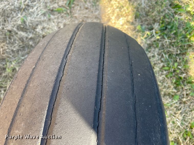 image for item IX9594 Wylie  nurse tank trailer