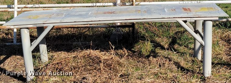 image for item IX9600 Table