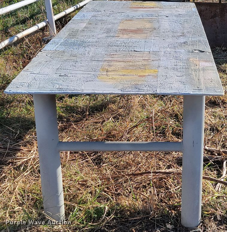 image for item IX9600 Table