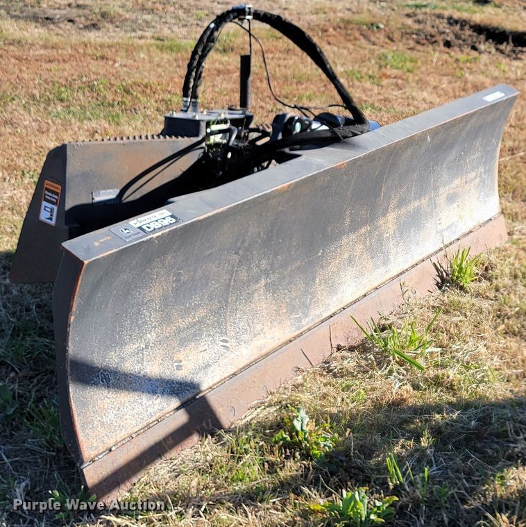 image for item IX9601 John Deere DB96 skid steer blade
