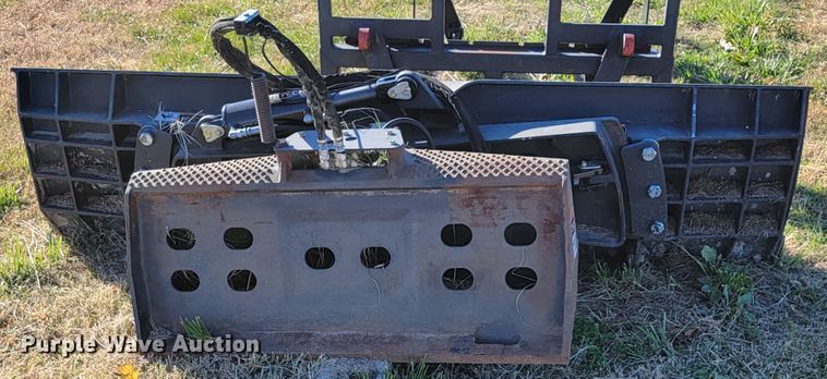 image for item IX9601 John Deere DB96 skid steer blade