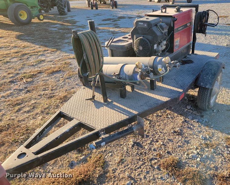 image for item IX9602 Lincoln Ranger 8  welder/generator