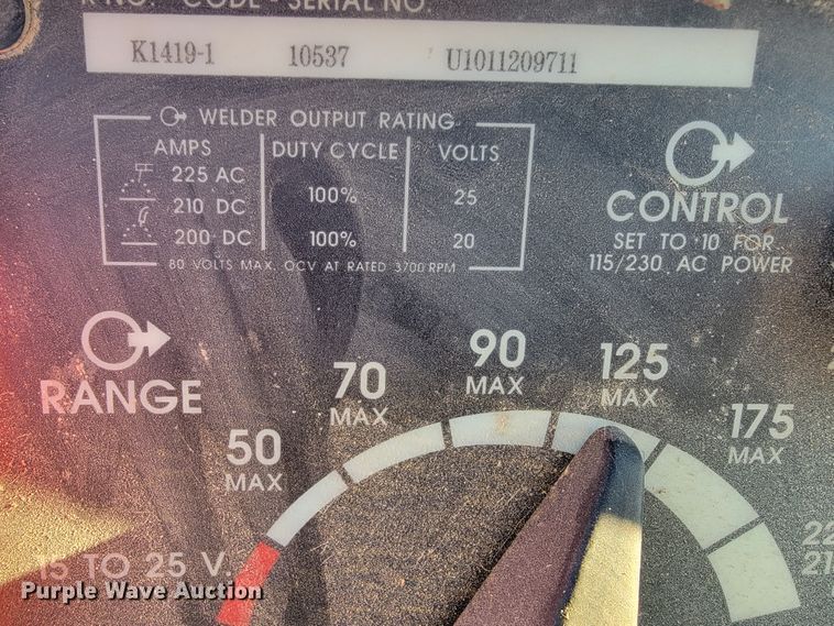 image for item IX9602 Lincoln Ranger 8  welder/generator