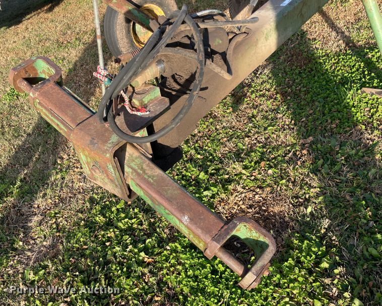 image for item IX9618 John Deere A2700  eight bottom plow
