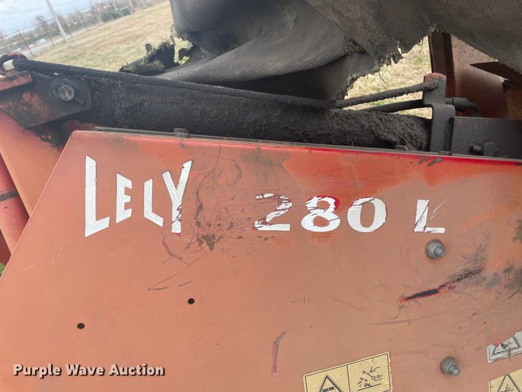 image for item IX9646 2001 Lely 280L  disc mower