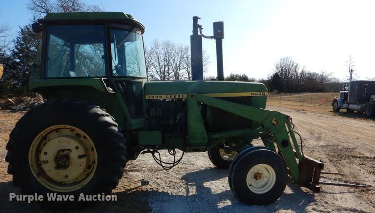 image for item JD9480 1974 John Deere 4430  tractor