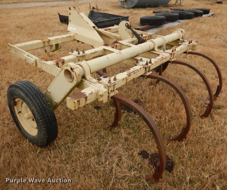 image for item JD9489 Seven bottom plow