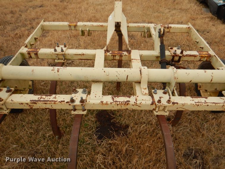 image for item JD9489 Seven bottom plow