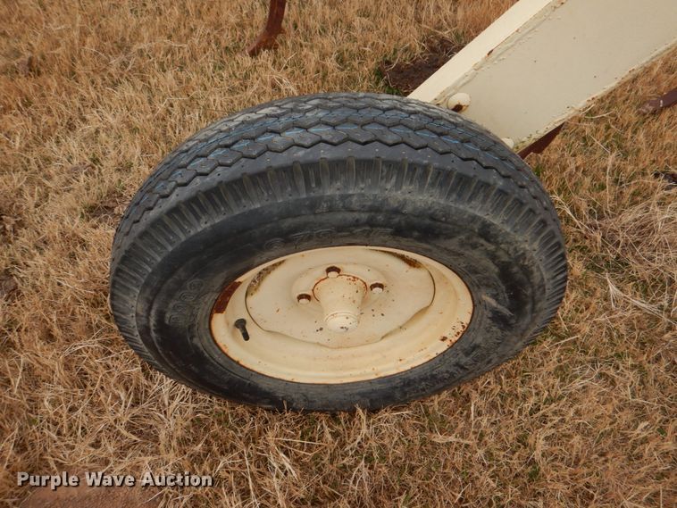 image for item JD9489 Seven bottom plow