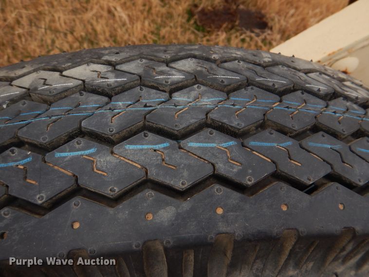 image for item JD9489 Seven bottom plow