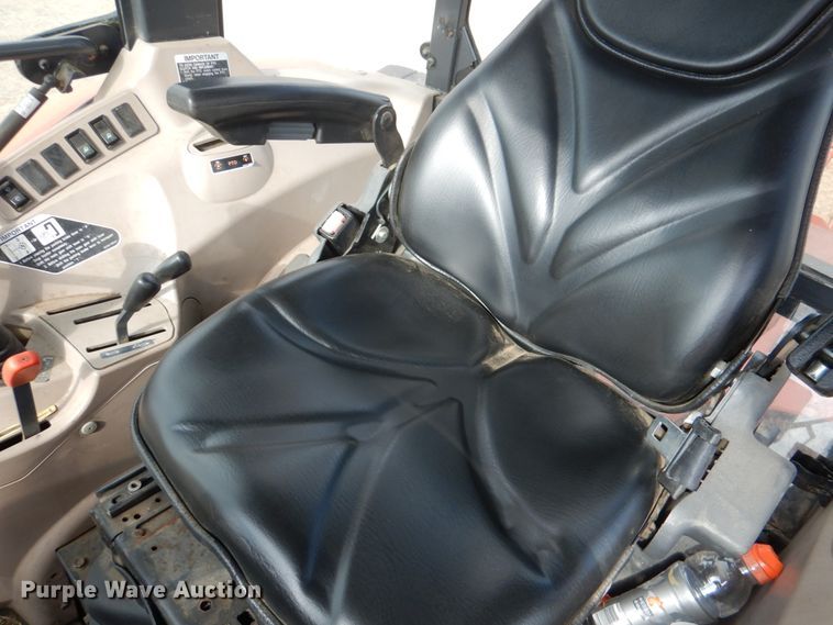 image for item JD9499 Kubota M9540  MFWD tractor