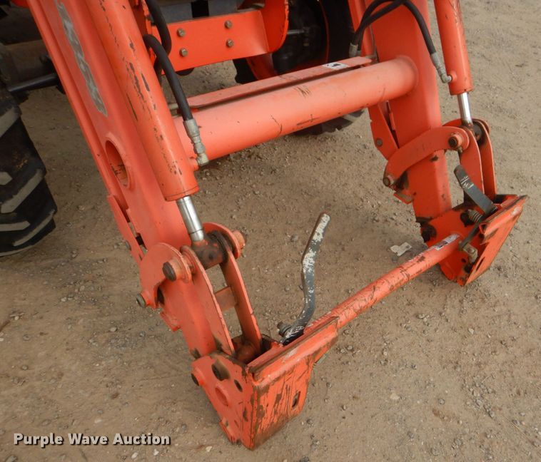 image for item JD9499 Kubota M9540  MFWD tractor