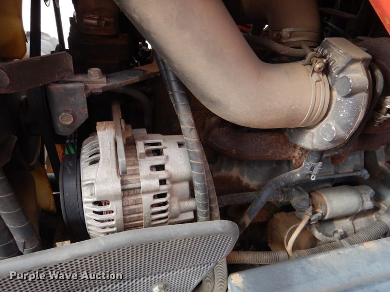 image for item JD9499 Kubota M9540  MFWD tractor