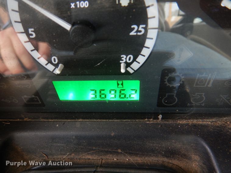 image for item JD9500 2013 John Deere 6105D  MFWD tractor