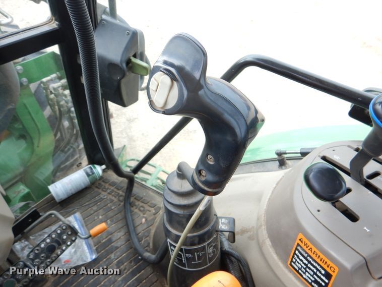 image for item JD9500 2013 John Deere 6105D  MFWD tractor