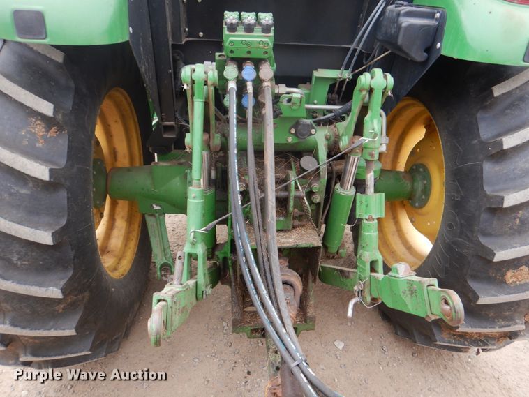 image for item JD9500 2013 John Deere 6105D  MFWD tractor