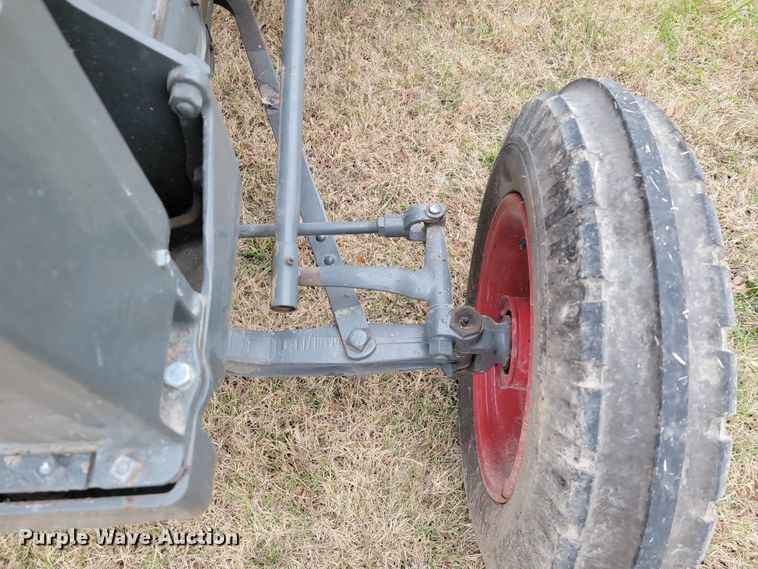 image for item JE9291 Case L  tractor