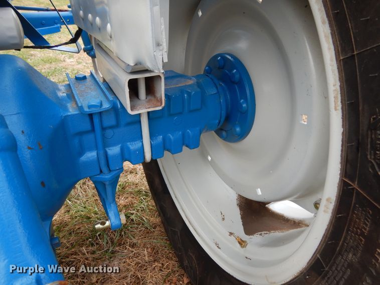 image for item JI9326 1972 Ford 7000  tractor