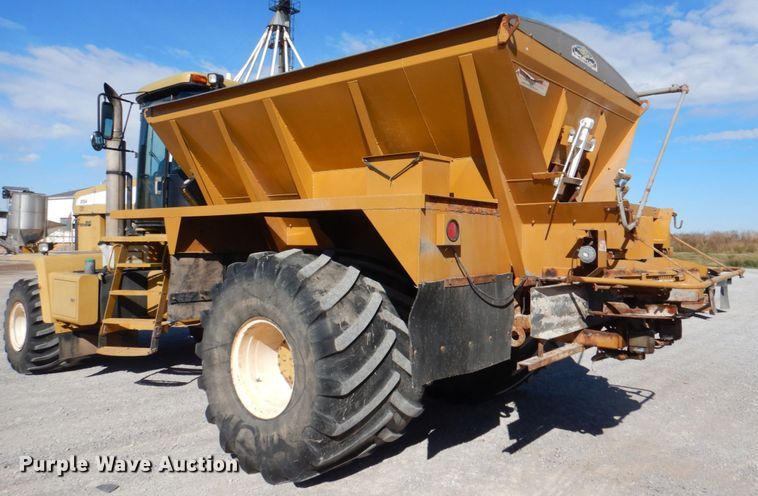 image for item JS9773 Ag-Chem TerraGator 8104  applicator