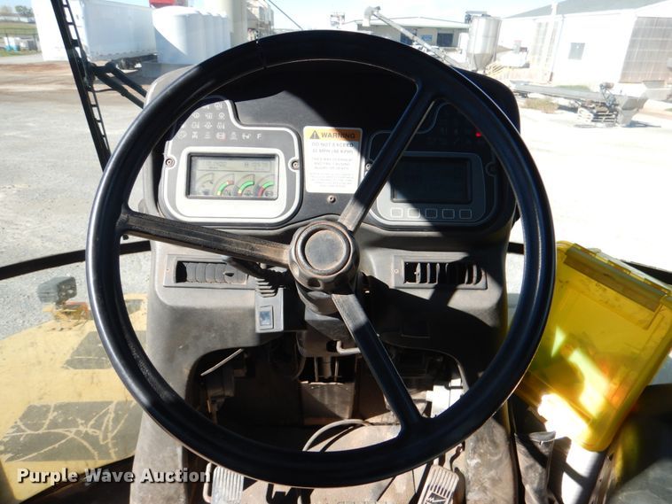 image for item JS9773 Ag-Chem TerraGator 8104  applicator