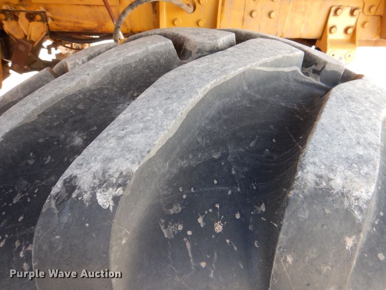 image for item JS9773 Ag-Chem TerraGator 8104  applicator