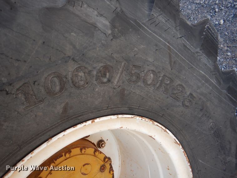 image for item JS9773 Ag-Chem TerraGator 8104  applicator