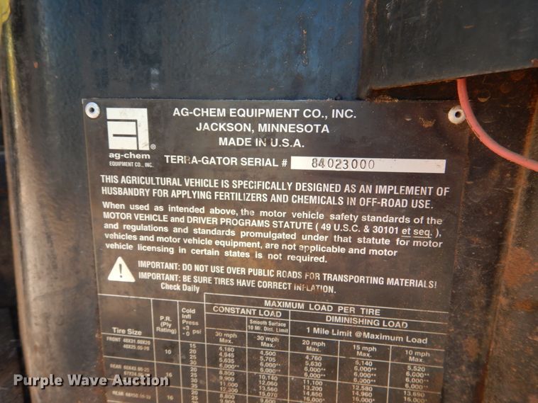 image for item JS9773 Ag-Chem TerraGator 8104  applicator