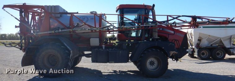 image for item JS9774 2006 Case IH FLX4010  sprayer