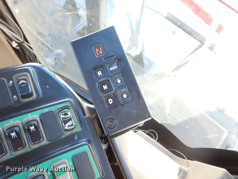 image for item JS9774 2006 Case IH FLX4010  sprayer