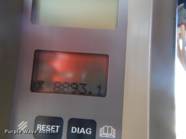 image for item JS9774 2006 Case IH FLX4010  sprayer