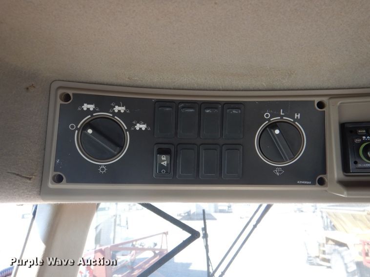 image for item JS9774 2006 Case IH FLX4010  sprayer