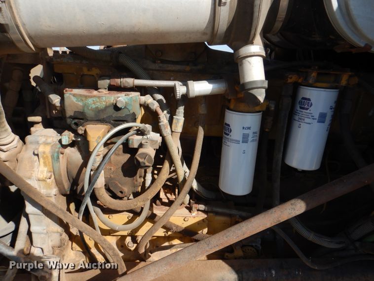 image for item JS9775 1988 Freightliner FC60  fertilizer delivery truck